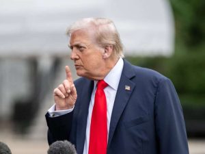 "Жодного стосунку до цієї справи": Трамп відповів на появу свого імені в нових файлах Епштейна