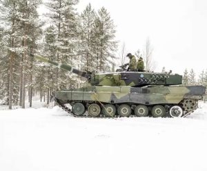 "Безпрецедентна активність": посол РФ у Фінляндії заявив про розширення масштабів навчань поблизу кордону