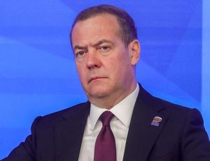 "Увійдемо без віз": Медведєв погрожує Європі військовим вторгненням у відповідь на ініціативу Каї Каллас