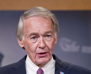 "Війна на основі передчуттів": сенатор Маркі звинуватив Трампа у втягуванні США в незаконний конфлікт з Іраном