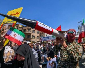 "Зануримо регіон у темряву": Іран погрожує тотальним блекаутом на Близькому Сході у відповідь на атаки США