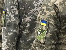 В Одеській області чоловік напав на військкома з ножем: медики борються за його життя