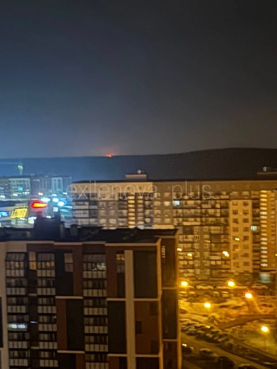 У російському Тольятті дрони уразили важливий хімзавод: здійнялася пожежа. Фото та відео