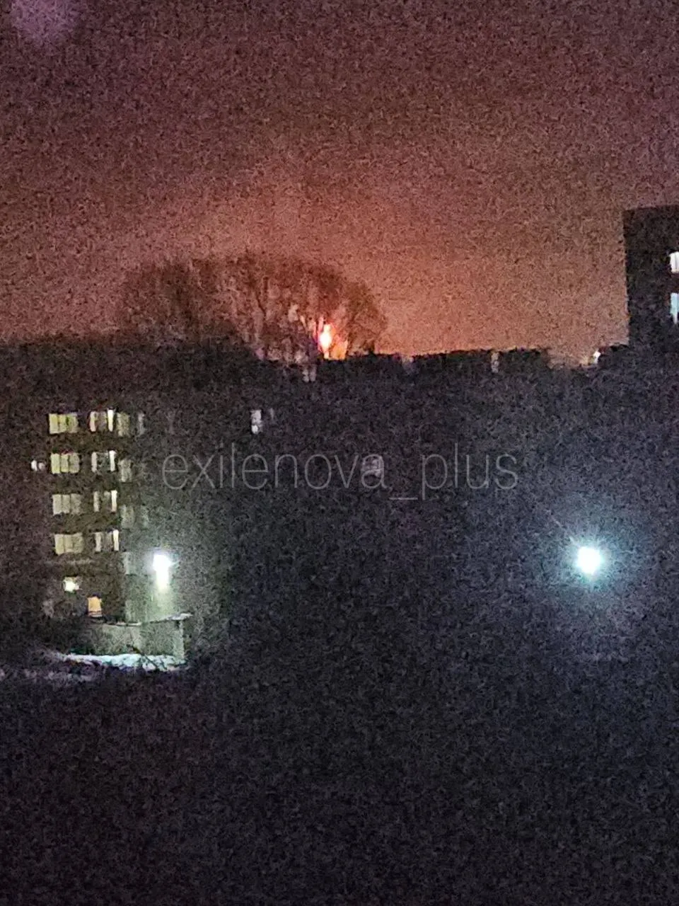 У російському Тольятті дрони уразили важливий хімзавод: здійнялася пожежа. Фото та відео