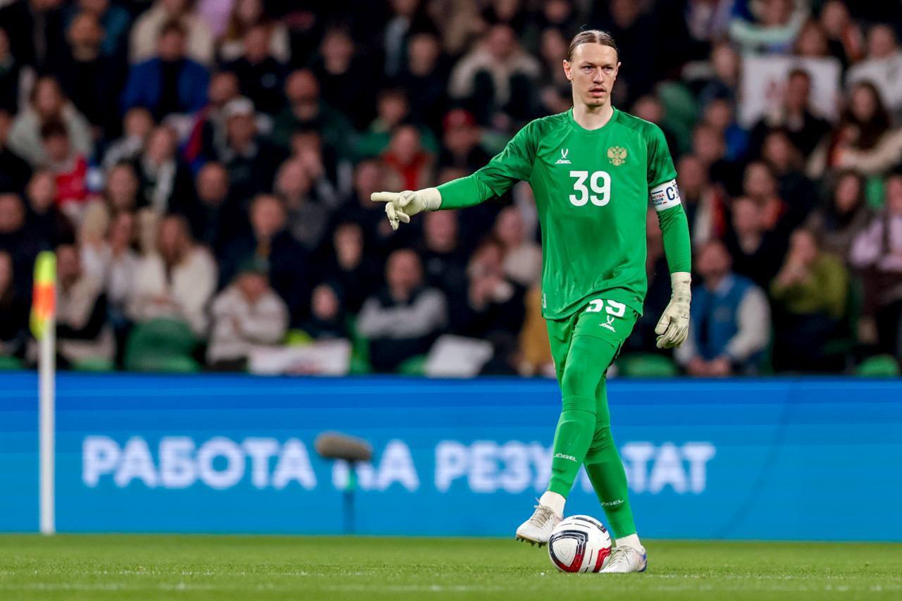 Голкіпер збірної Росії з ПСЖ зганьбився в матчі з Нікарагуа, пропустивши гол по центру воріт. Відео dzzzyzzzyzzzzyqyytqudant